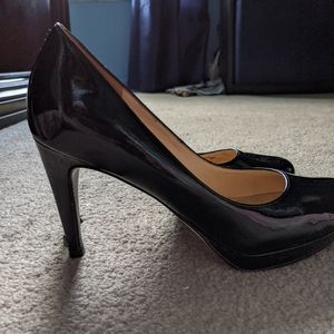 Cole Haan black classic pumps